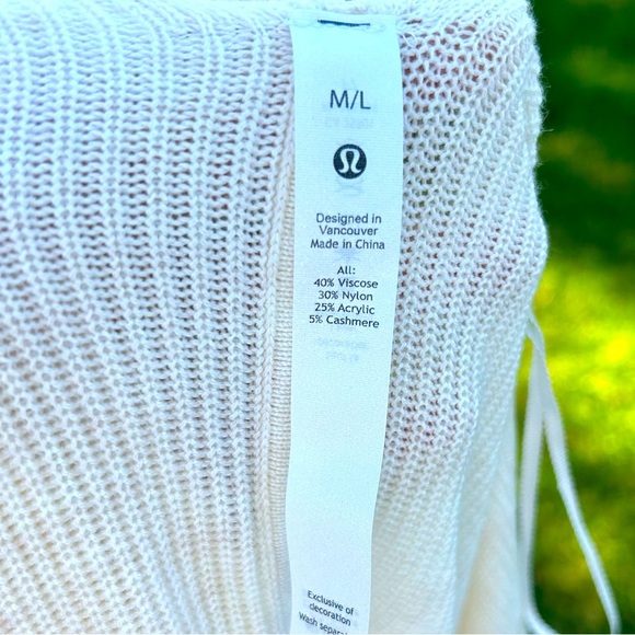 Lululemon Cashlu Knit Textured Wrap Size M/L - Picture 9 of 12